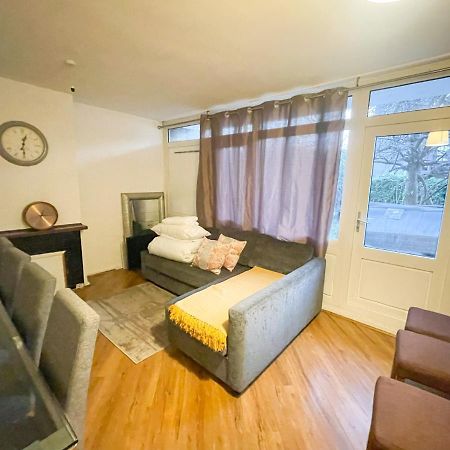 Flat 4, Kingsbury House Villa London Exterior photo